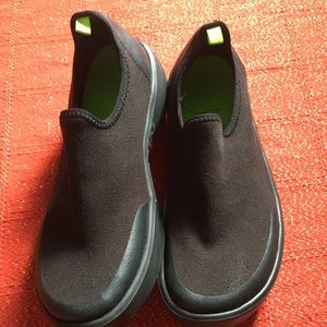 Size 7 in great condition only wore one time